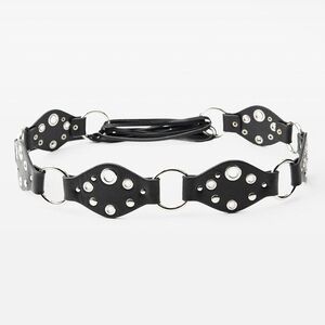 🖤 SHIP SEPARATELY 🖤 Size 32” | Zara | Chic Black Leather Belt with Silver Accent